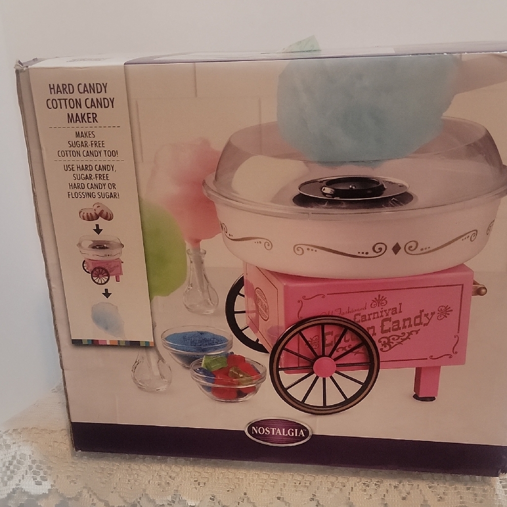 Nostalgia Pink Carnival Candy Maker